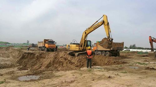 2,渭河污水处理厂土方开挖.